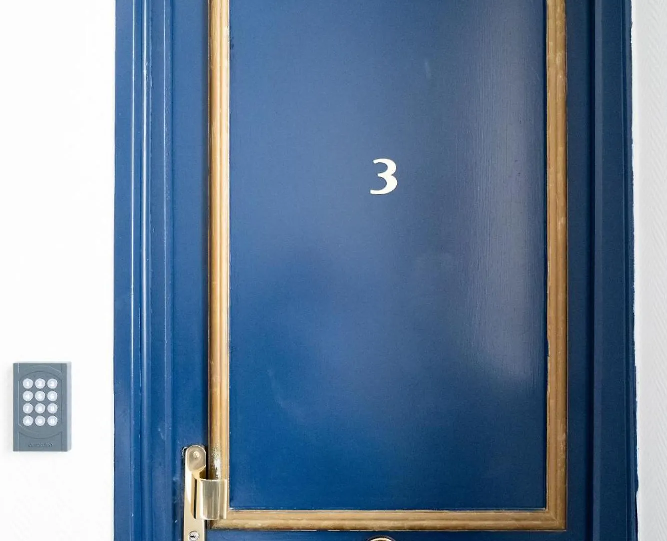 Le 64 Rue Chapon Apartment